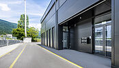 Construction d'un bâtiment comprenant surfaces industrielles et commerciales entièrement modulables à Bevaix