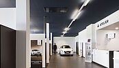 Construction d'un showroom Peugeot avec atelier et bureaux à Gland